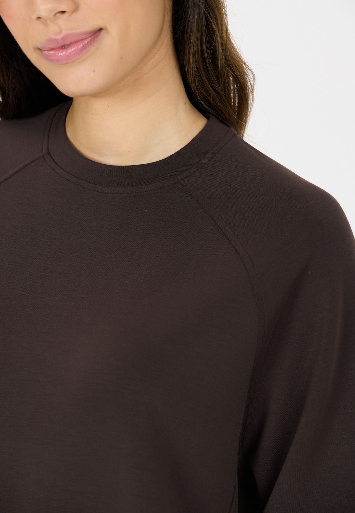 Crew Neck Sweater Jacey – Chocolate Torte – foto 2 | Six Senses