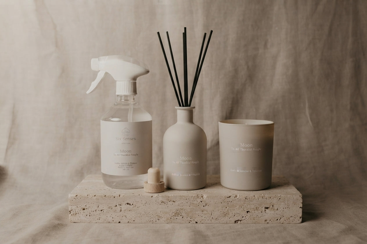 Geurkaars + Geurstokjes + Roomspray