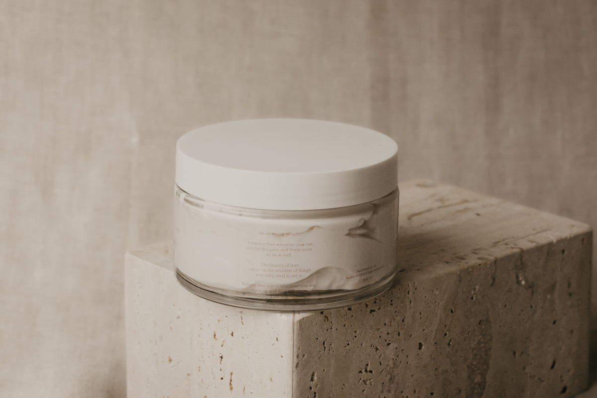 Body Cream Venus – Ylang Ylang & Amber – foto 2 | Six Senses
