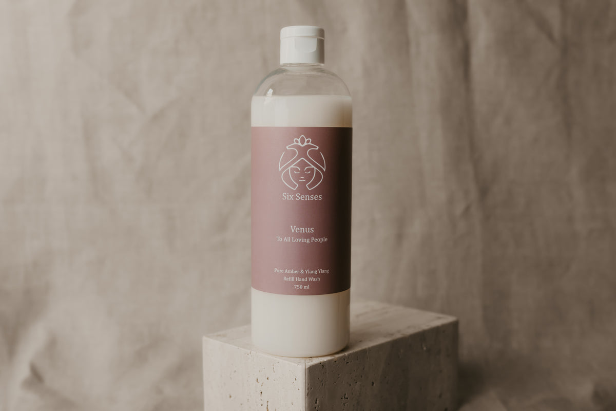 Handzeep Navulling 750 ml Venus – Ylang Ylang & Amber | Six Senses