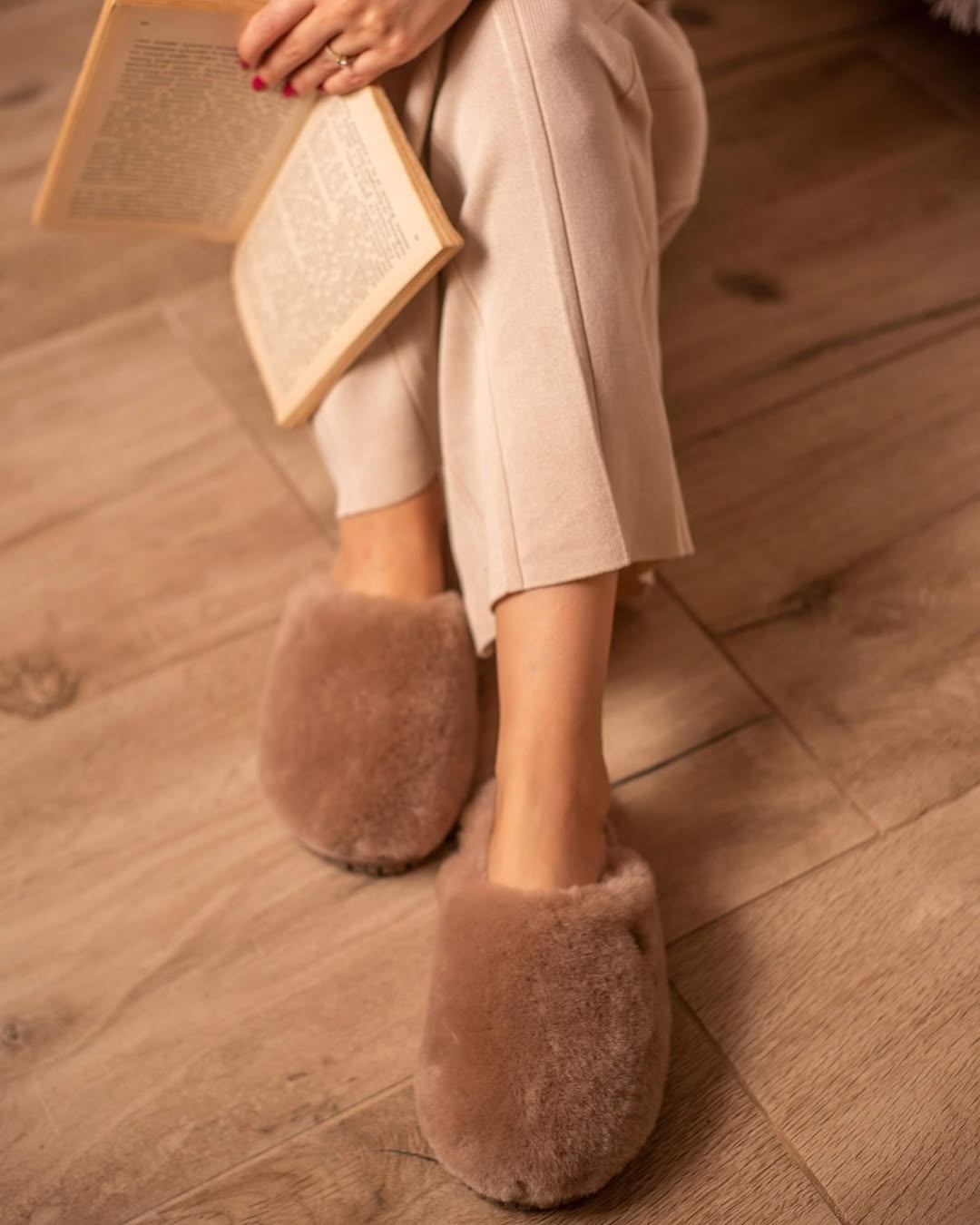 Women's sheepskin slippers | SHANNON beige